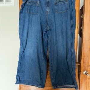 Old Navy High-Rise Baggy Wide-Leg Jeans in Blue